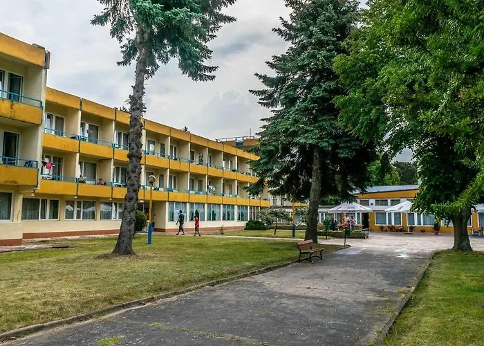 Ow Posejdon Jastarnia - Blisko Morza I Nad Zatoka منتجع